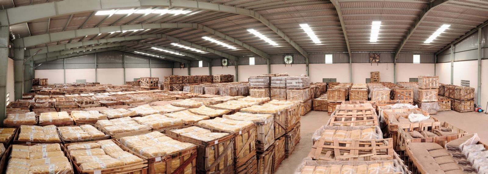 thung-carton-nganh-cao-su-1